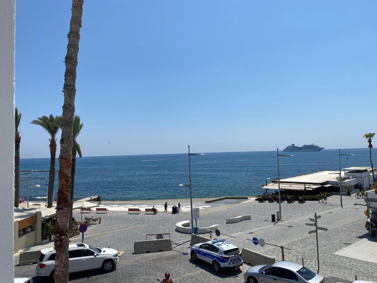 Sea La Vie #1 - Luxury Seaview Apartment Paphos Eksteriør billede