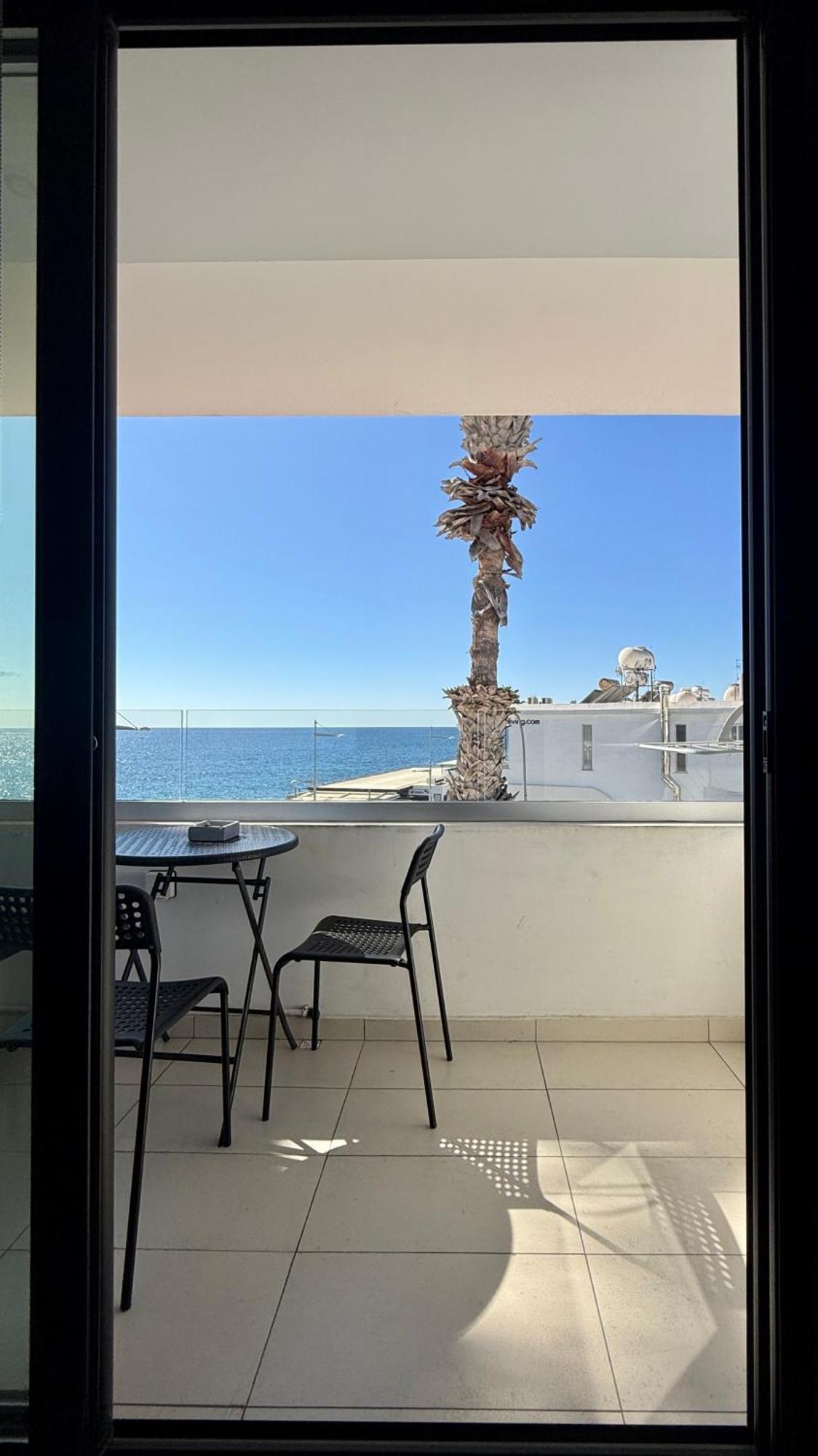 Sea La Vie #1 - Luxury Seaview Apartment Paphos Eksteriør billede